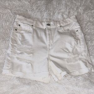 American Eagle Curvy Hi Rise Shortie Stylish White Denim Shorts Super Stretch